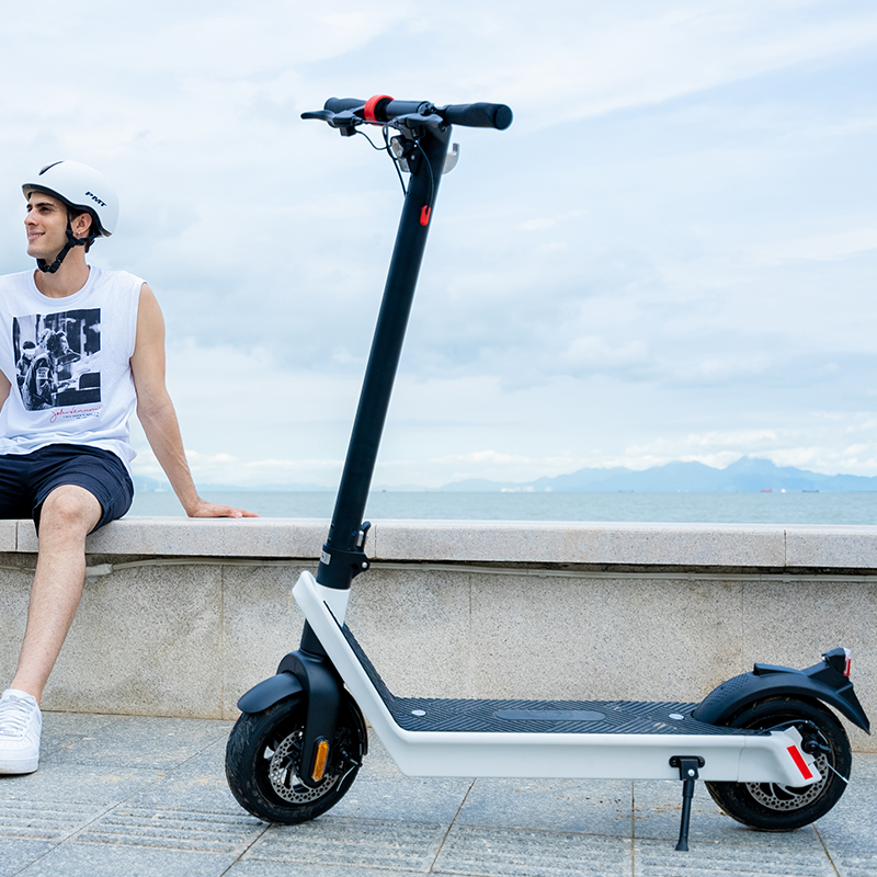 X9 ELECTRIC SCOOTER
